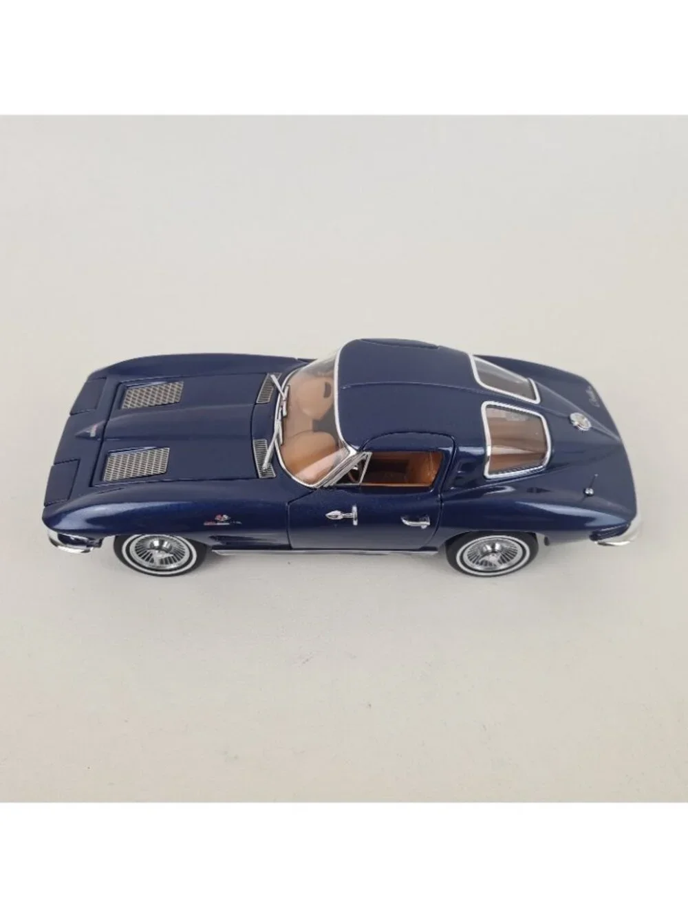 Franklin Mint 1963 Corvette Sting Ray Z06 Fiberglass 1:24 Die Cast B11ZU53